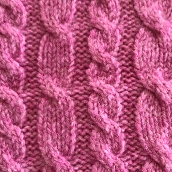 Pink sweater from GAP - Picture 3 of 4